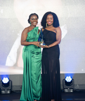 Image 5 accompanying “Sagicor Financial rewards Top Performers during Grand Gala and Group Awards”
