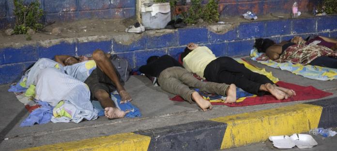 UN rights expert calls for compassion, not sanctions on Venezuela