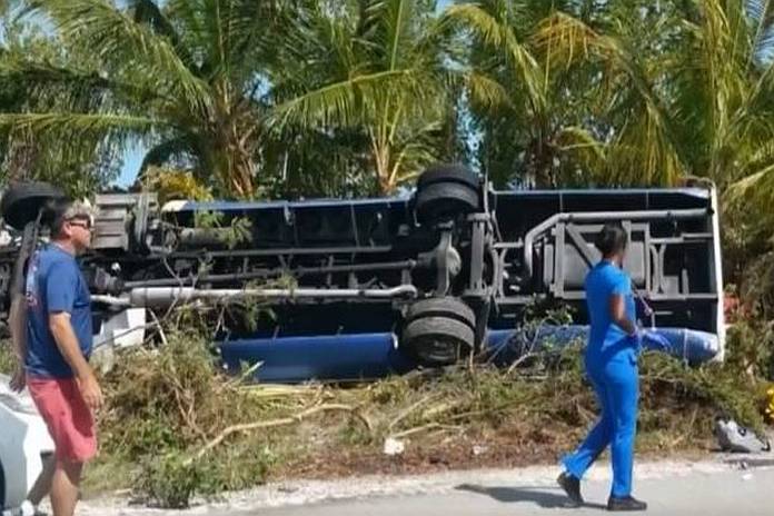 Four Carnival Cruise passengers injured in tour bus crash in The Bahamas