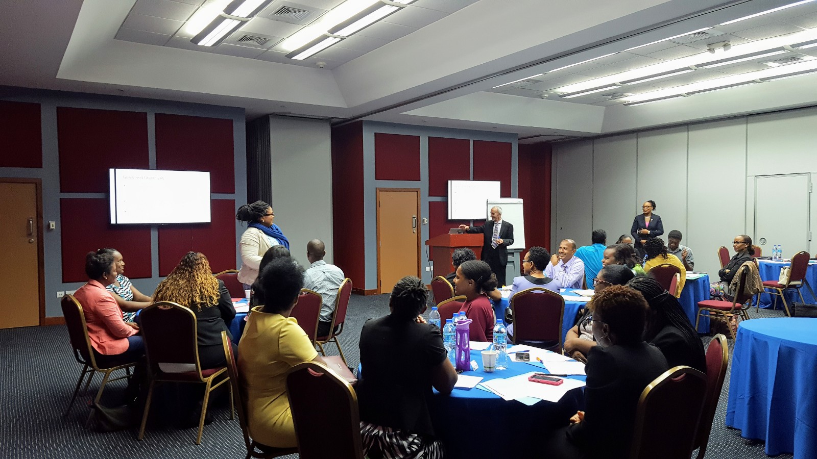 Peace Corps Eastern Caribbean Meets with Stakeholders of the Primary English Literacy Project