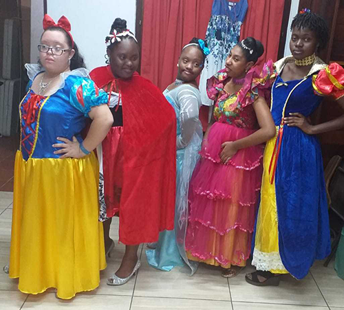  Young Ladies with Disabilities Rock at Pageant Show