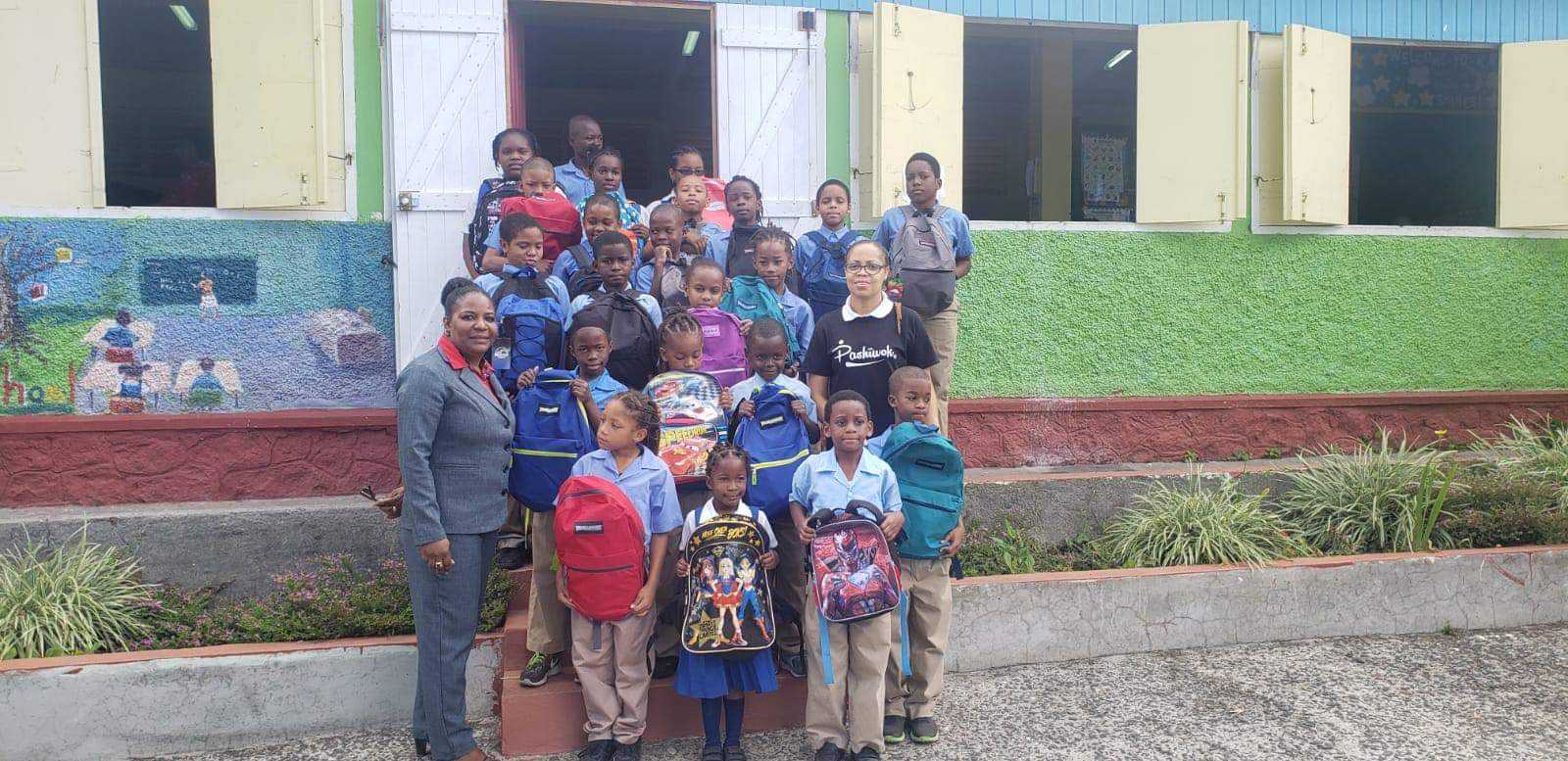  HEDY Donates School Supplies To Students