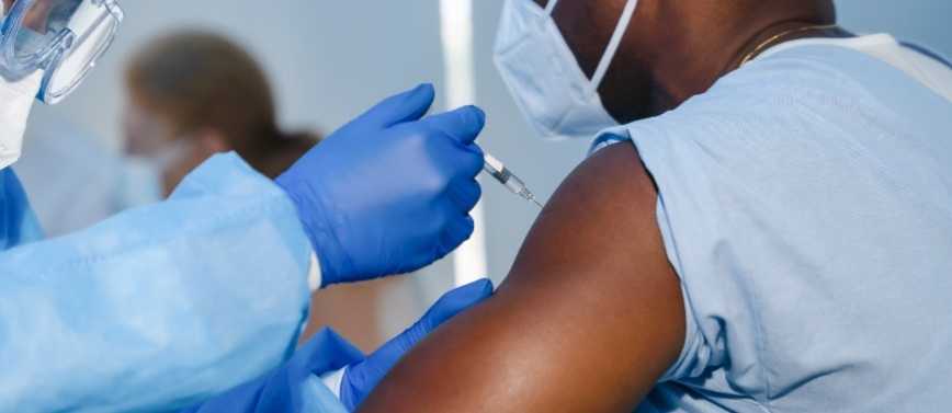 PAHO/WHO Seeks to Gauge Acceptance of COVID-19 Vaccines Among Caribbean Health Care Workers