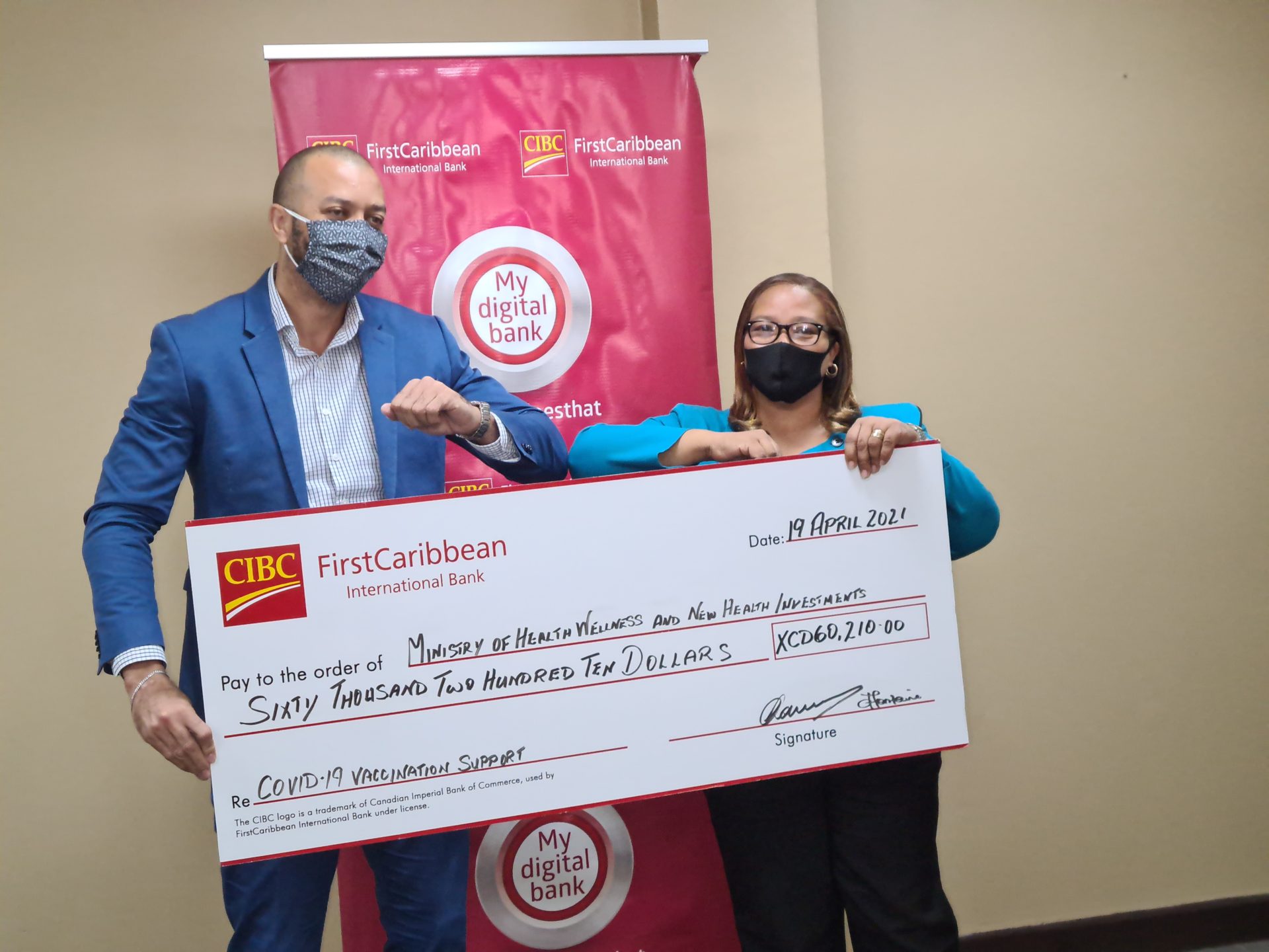 Regional bank donates to Dominica’s vaccination efforts