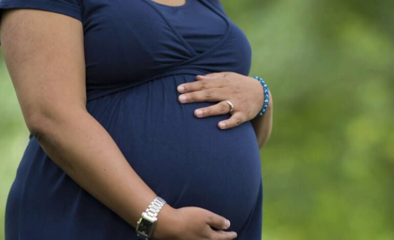 A third of pregnant women with COVID-19 unable to access life-saving critical care on time