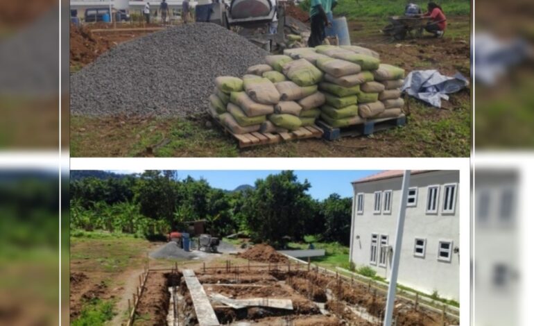 Argos donated 432 cement bags to the Dominica Red Cross for the construction of its branch office and storage facility in Portsmouth￼