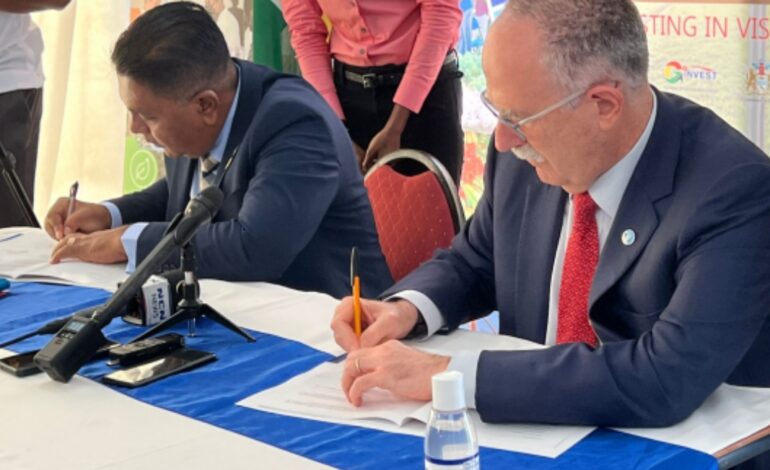 The Government of Guyana and FAO sign Country Programme Framework and MOR for hosting LARC 38￼