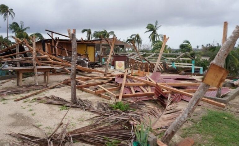 Hurricane Agatha: 11 dead and dozens missing in Mexico