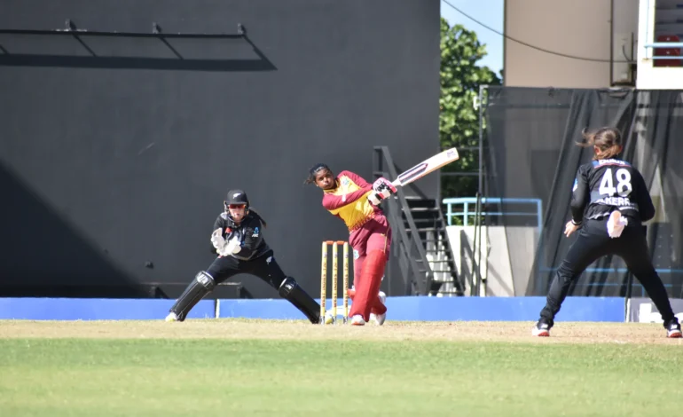 Career best T20I bowling figures for Matthews but New Zealand take 2-1 series lead