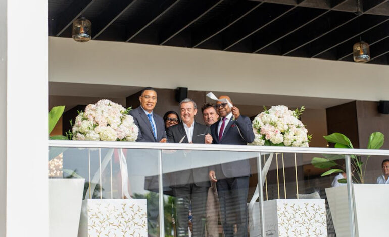 Jamaica’s Prime Minister and Minister of Tourism Attend Grand Opening Ceremony at Hideaway at Royalton Blue Waters