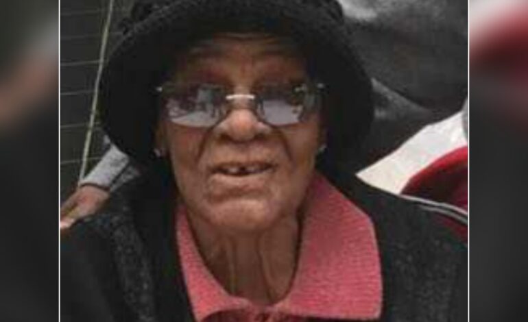 Death Announcement of Muriel Hamilton Francis also known as Muriel Watty